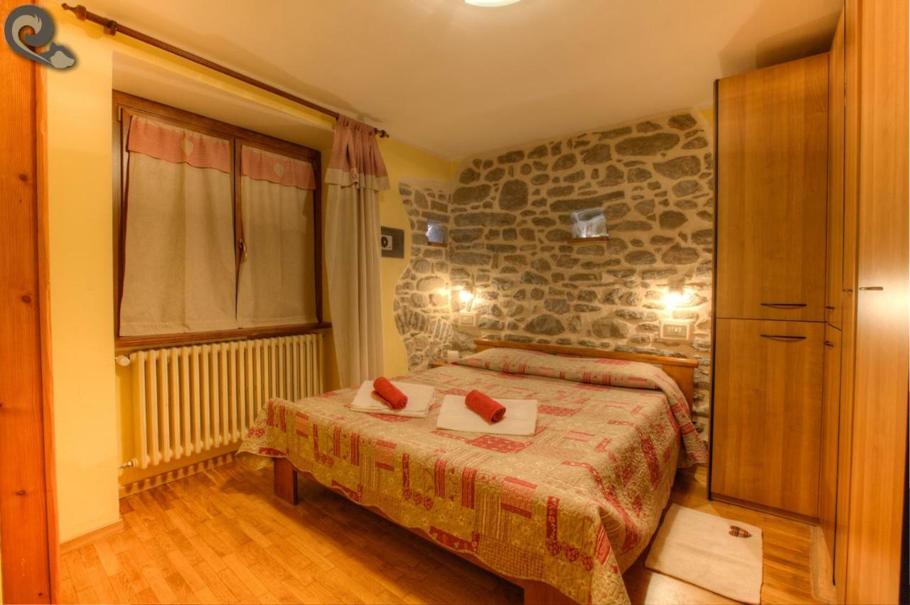 Appartamenti Lo Scoiattolo - Noce E Nocciola Pré-Saint-Didier Εξωτερικό φωτογραφία